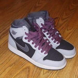Nike Jordan 1 High-Top Sneakers with Purple Laces